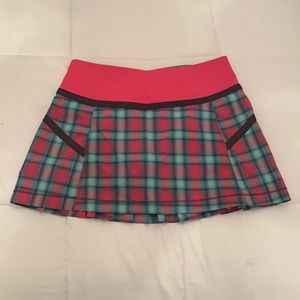 Lululemon plaid pink tennis skirt with under shorts. Us size 2.